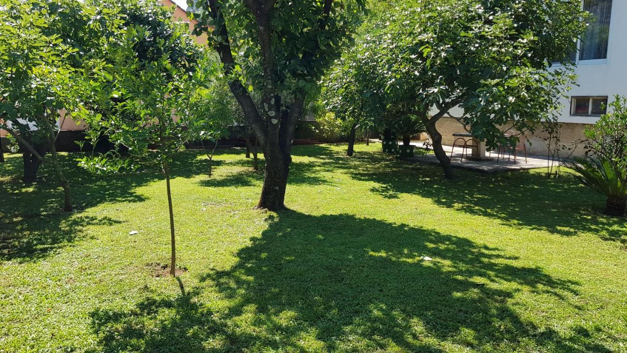 Apartment Angel โกตอร์ ภายนอก รูปภาพ