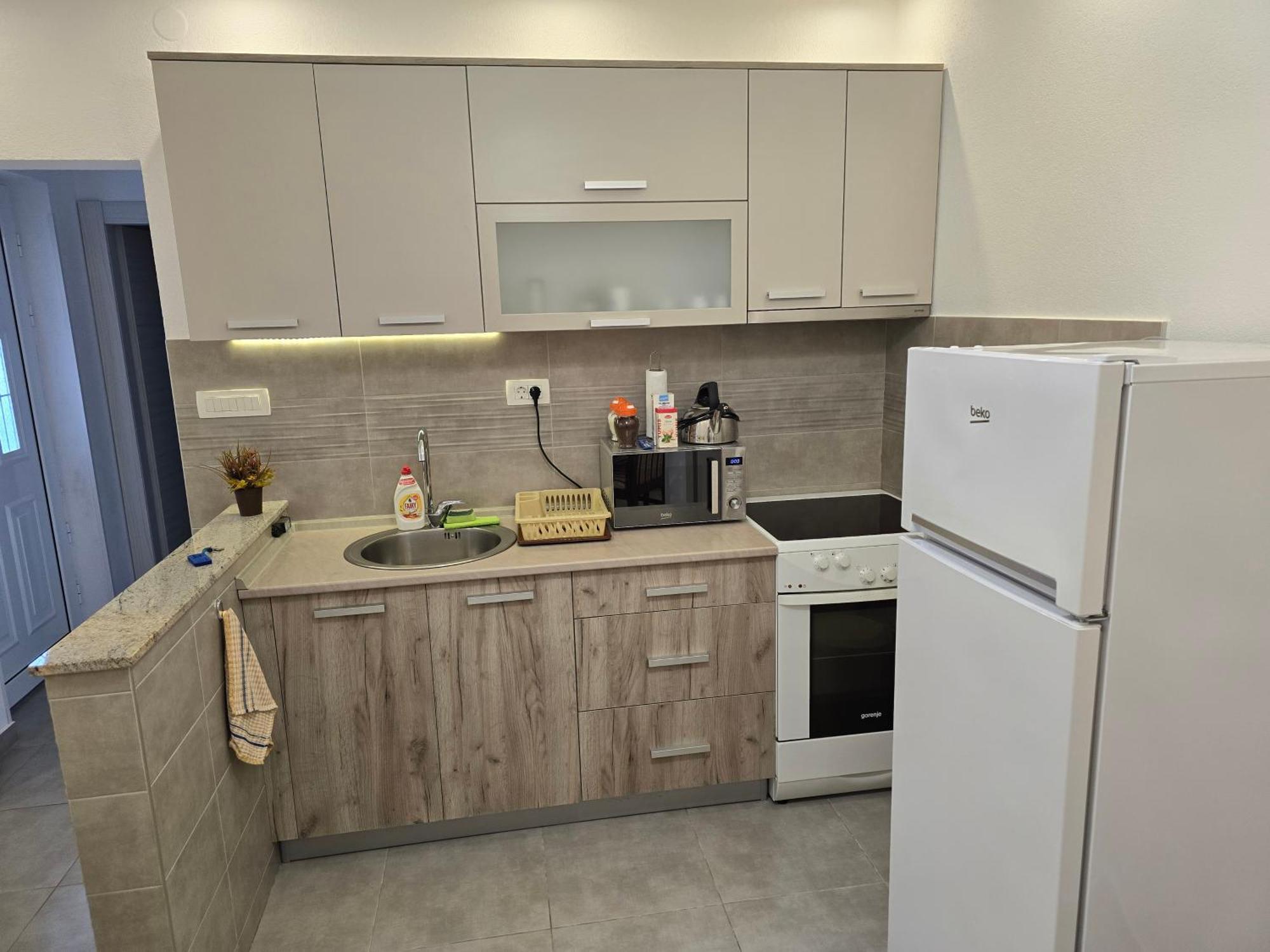 Apartment Angel โกตอร์ ภายนอก รูปภาพ